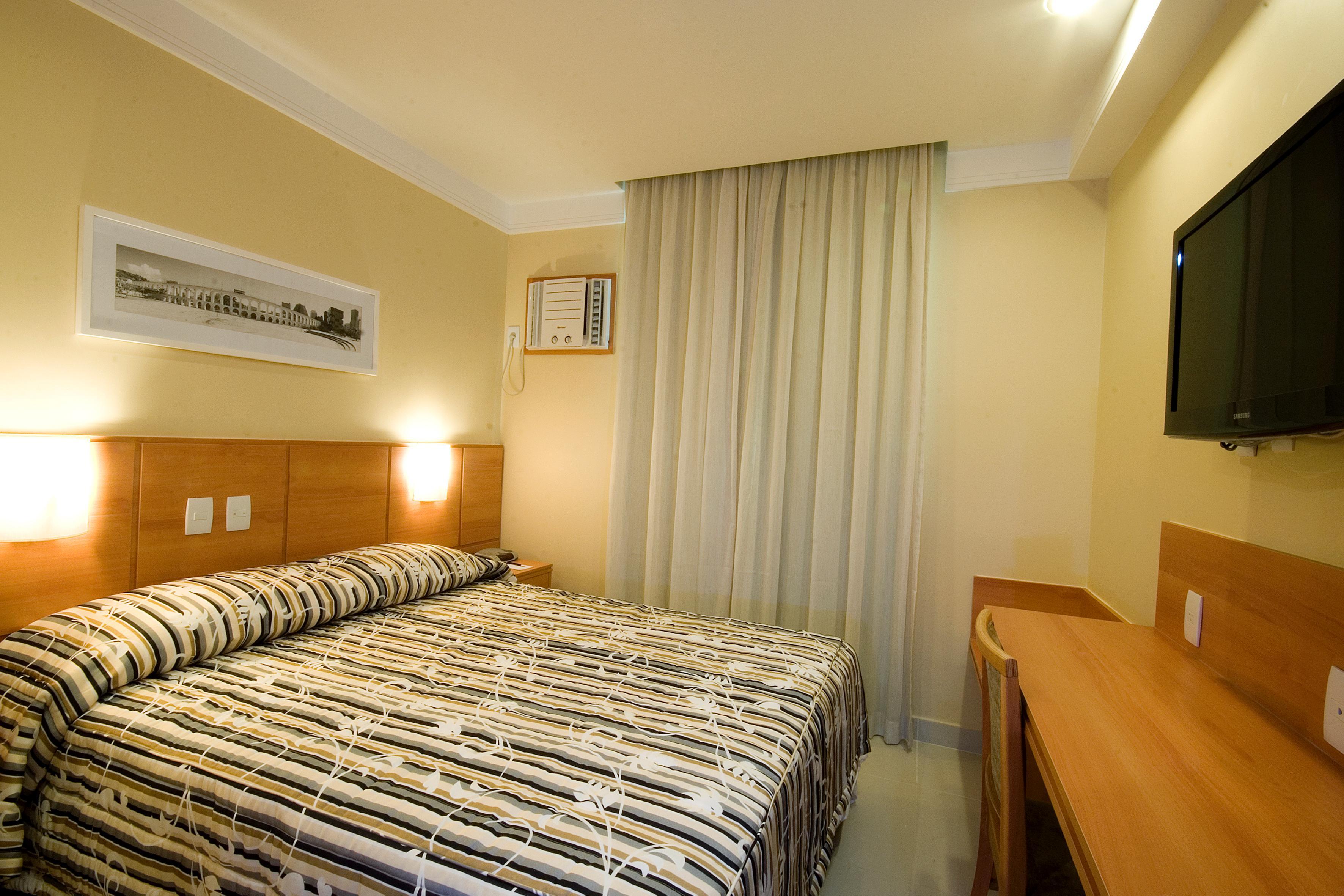 호텔 아틀란티코 비즈니스 센트로 리오데자네이루 외부 사진 A room at the hotel