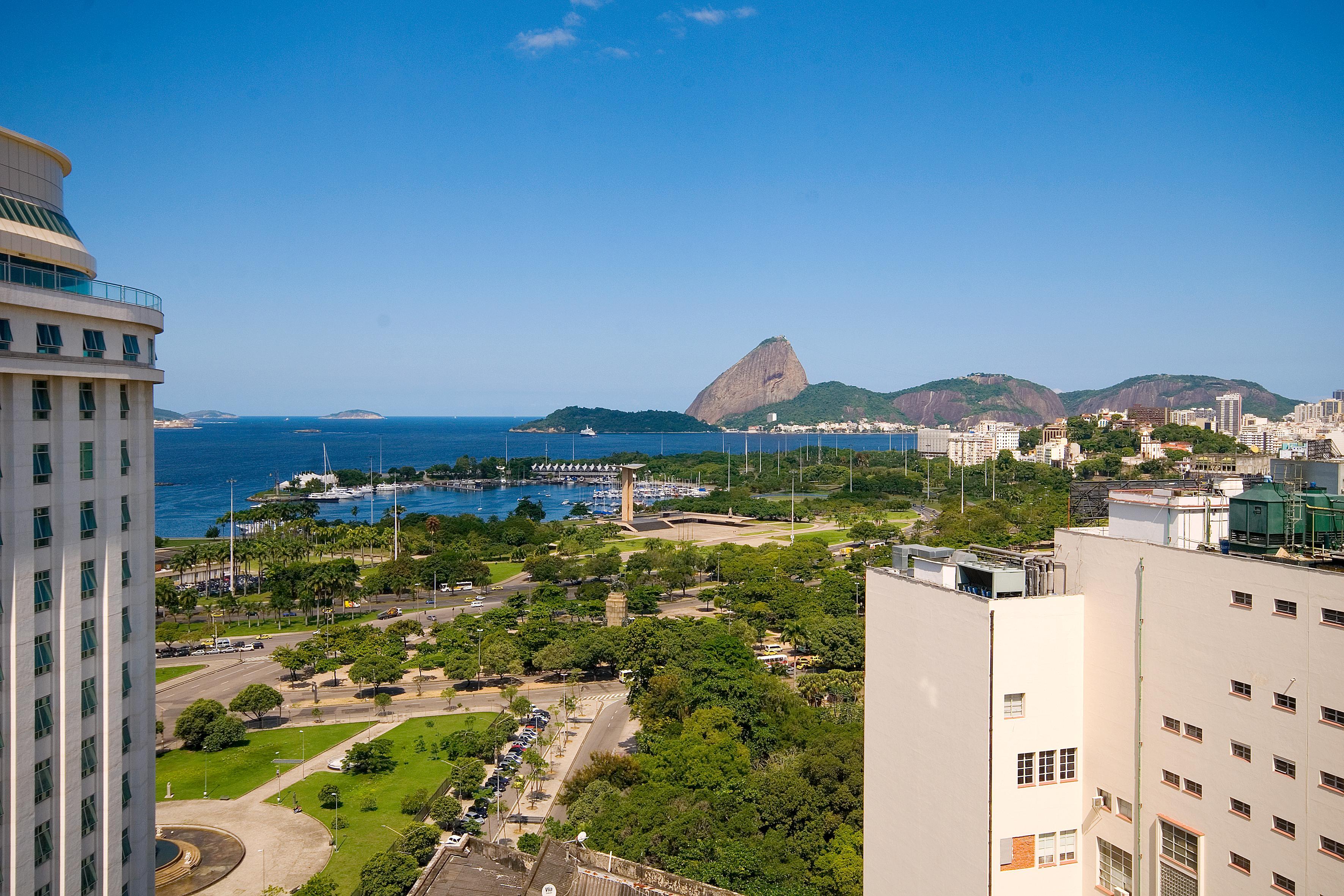 호텔 아틀란티코 비즈니스 센트로 리오데자네이루 외부 사진 The view of the Sugarloaf Mountain from the Copacabana Palace