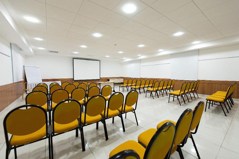 호텔 아틀란티코 비즈니스 센트로 리오데자네이루 외부 사진 The conference hall of the library