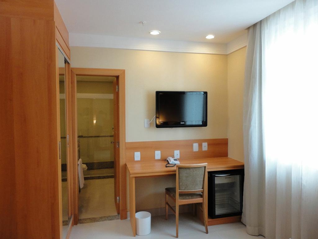 호텔 아틀란티코 비즈니스 센트로 리오데자네이루 외부 사진 A room at the hotel