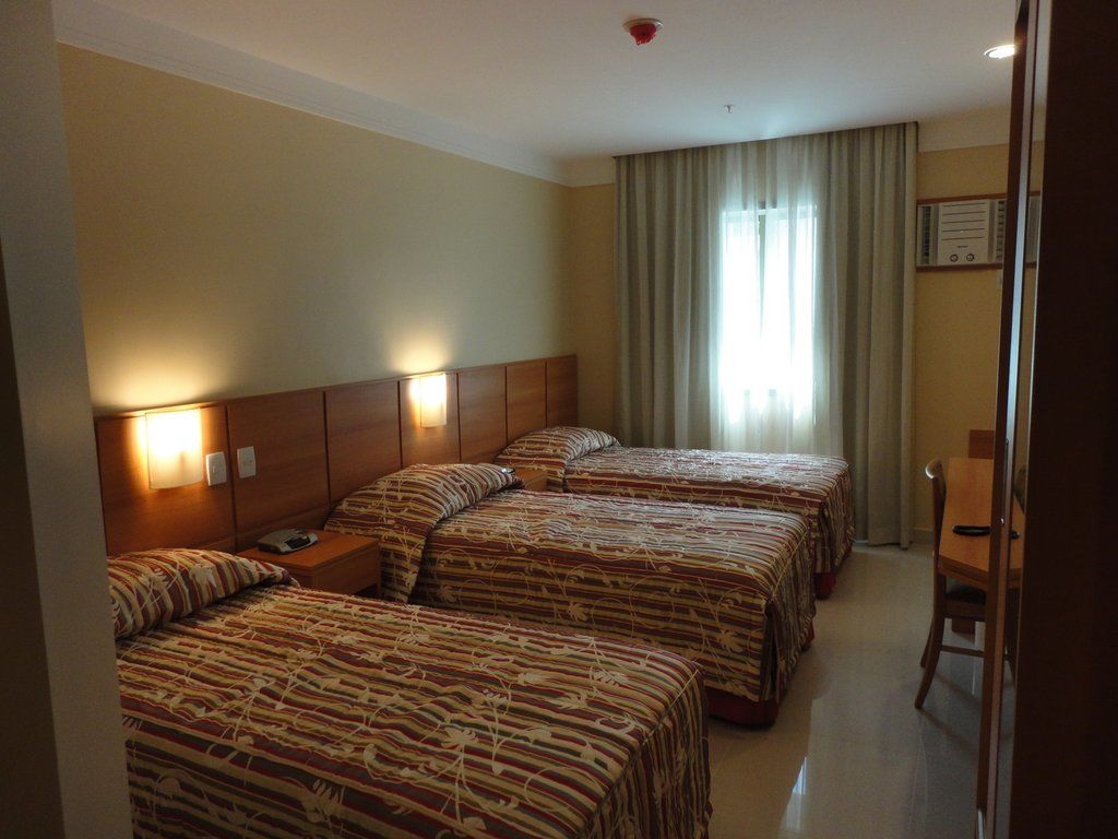 호텔 아틀란티코 비즈니스 센트로 리오데자네이루 외부 사진 A room at the hotel
